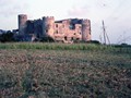 1963.08-Sangineto: il castello)